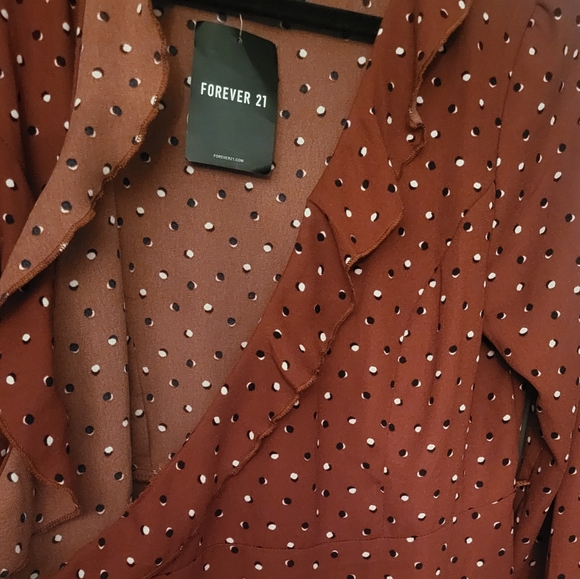 NEW! MINI RUST WRAP DRESS - Picture 5 of 7